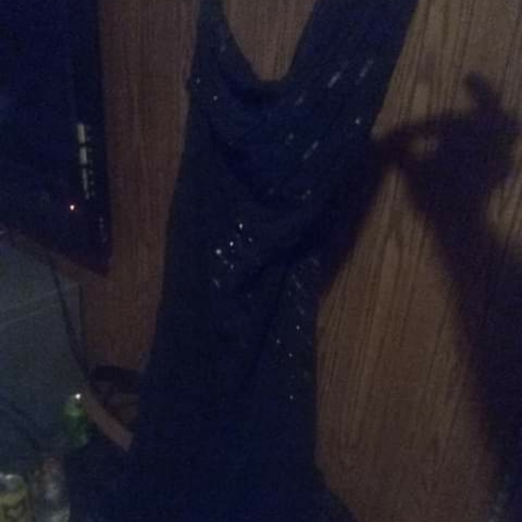 Prom dress - Picture 1 of 1